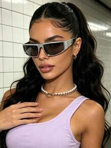 1PC Oversized Versatile Fashion Glasses, Full Frame Y2K Style Women's Personalized Glasses, Suitable For Travel, Vacation, Beach And Other Occasions - Silver - View 1