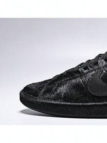 Nike Men's TENNIS CLASSIC CS PRM CHEW DOG Tennis Shoes Low-Top JA8560-001 - Black - View 3