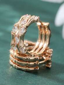 1 Pair Fashionable Exquisite Gold Round Hoop Earrings With Bamboo Design, Slightly Inlaid With White Synthetic Zirconia - Gold - View 7