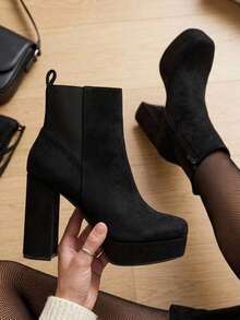 Women Ankle Boots & Booties - Gamuza negro - View 1