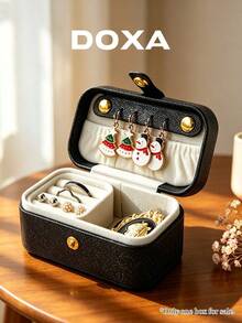 DOXA 黑色荔枝紋旅行珠寶收納盒，小巧按扣式珠寶收納盒 - 黑色 - 查看 6