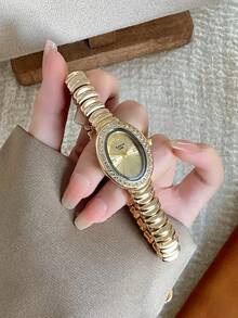 1件女款優雅金色手鍊腕錶，緊湊耐用時尚方形顯示螢幕，迷人禮物，適合日常佩戴 - 金色 - 查看 3