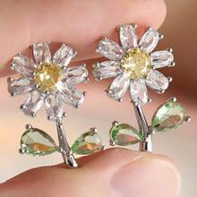 Gmzalx Gentle & Sweet Daisy Earrings, Women's Daily Commute, Date, Vacation Earrings - Two-color - View 2