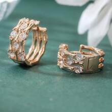 1 Pair Fashionable Exquisite Gold Round Hoop Earrings With Bamboo Design, Slightly Inlaid With White Synthetic Zirconia - Gold - View 5