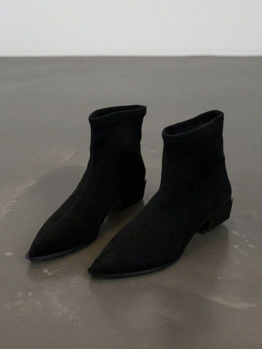 Versatile Comfortable Pointed Toe Chunky Heel Ankle Boots, Plus Size Women's Vintage Fashion Boots - Black Suede - View 1