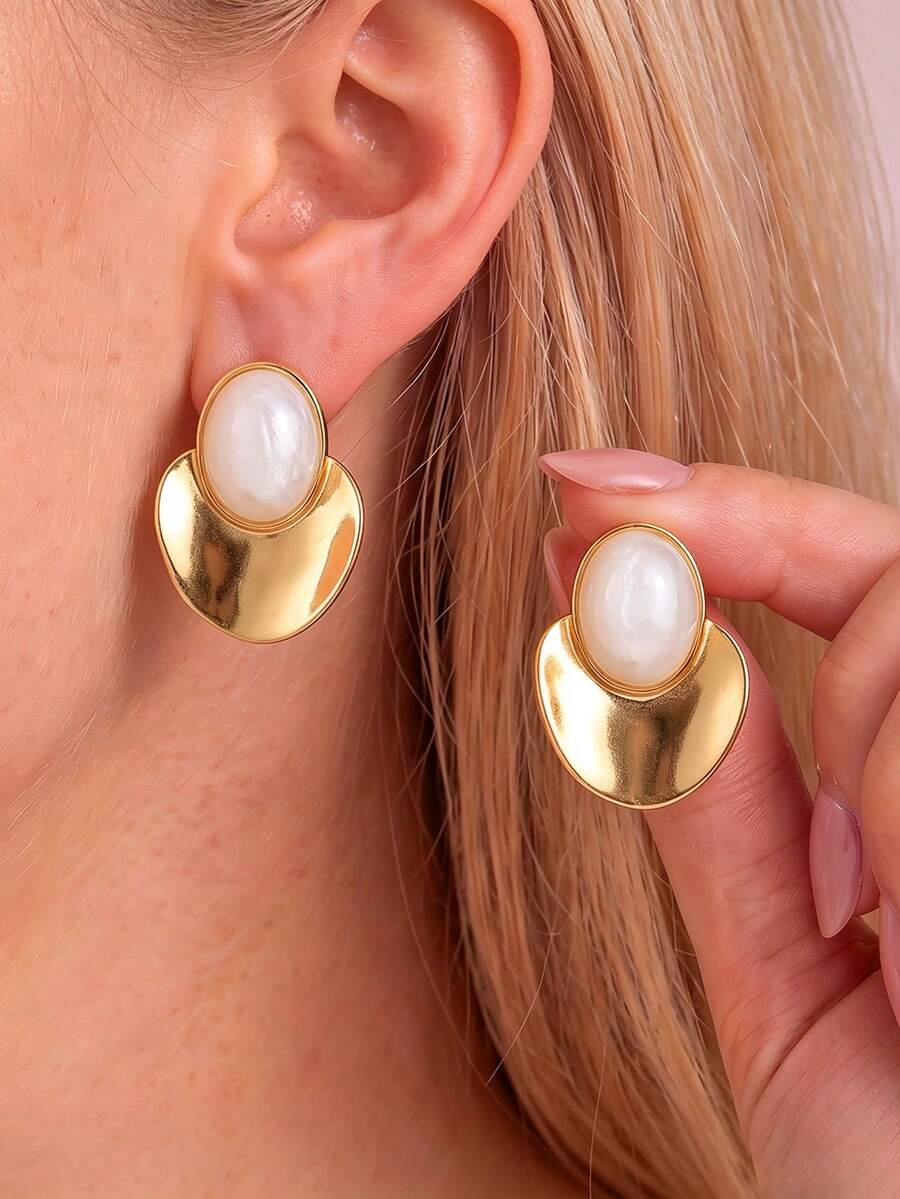 VJS 1 Pair Vintage French Style Resin Round Bead Stud Earrings, Color-Block Half-Circle Metal Patchwork Design, Women's Daily Commute, Date, Party Earrings - Resin Ball Stud Earrings - View 1