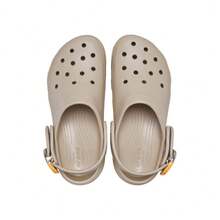 Crocs Sandal Bakiak Berongga Klasik Model Awan dengan Hiasan Warna-warni, Sandal Berlubang Hak Tinggi, Sepatu Pantai untuk Wanita - Anggur manis berwarna cokelat - View 3