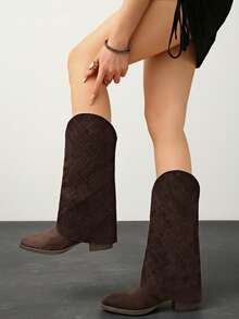 Plus Size Wide Foot Diamond Quilted V-Cut Pointed Toe Chunky Heel Slouchy Slip-On Western Style Tall Boots - Brown - View 4