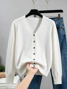 GIGOGOU 大尺碼 1XL-4XL 女款 V 領針織開襟毛衣休閒長袖上衣，春秋白色秋季款 - 白色 - 查看 11