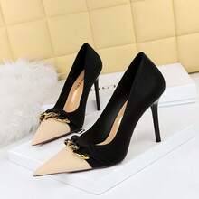 Women Pumps - Black - View 8