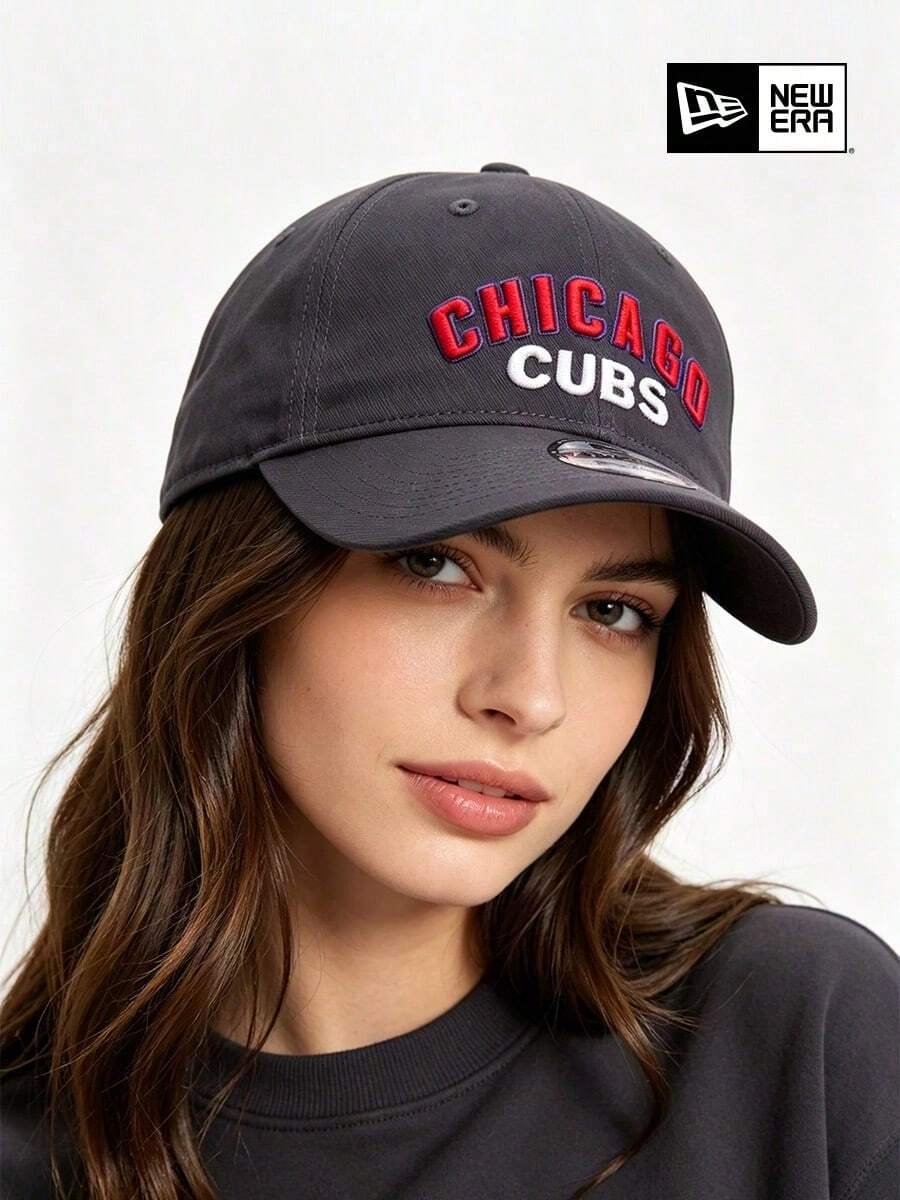 New Era Dark Gray Chicago Bears Embroidered Dad Hat, Vintage Soft Woven Fabric Cap, Unisex - Navy Blue - View 1