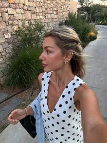 Vuslat 女款夏季短款 V 領無袖純色仿亞麻優雅梭織布短洋裝，適合海灘度假、派對聚會、婚禮賓客、假日、生日派對 - 白色 - 查看 3