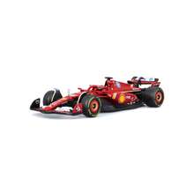 Burago 1/43 Scale F1 Series Racing Driver Model With Helmet, Includes Display Box, Creative F1 Racing Car Model Figurine - Multicolor - View 6