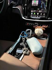 Y2K Style Mini Car Key Pouch, Cute Heart-Shaped Hook Key Wallet With Earphone Pendant And Lanyard, Durable PU Leather Zipper Key Bag; Mini Coin Purse For Car Keys, Earbuds, Lipstick. Suitable For School/Work/Office/Daily Use, Unique Birthday Gift, Teacher Gift, Party Gift, Holiday Gift; College Students Back To School Essential - One Size - View 3