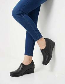 Women Flats - Black - View 3