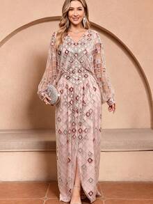 JINLICX Gaun Maxi Formal Lengan Panjang Berkerah V dengan Belahan Jala dan Manik-Manik Sequins Geometris Warna Merah Muda Pudar - Baby Pink - View 2