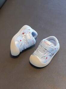 1 Pair Infant Toddler Strawberry Print Low-Top Hook & Loop Flat Cute Sneakers For Daily Wear And Outfits [Select By Actual Cm Inner Length] - Grey - View 3