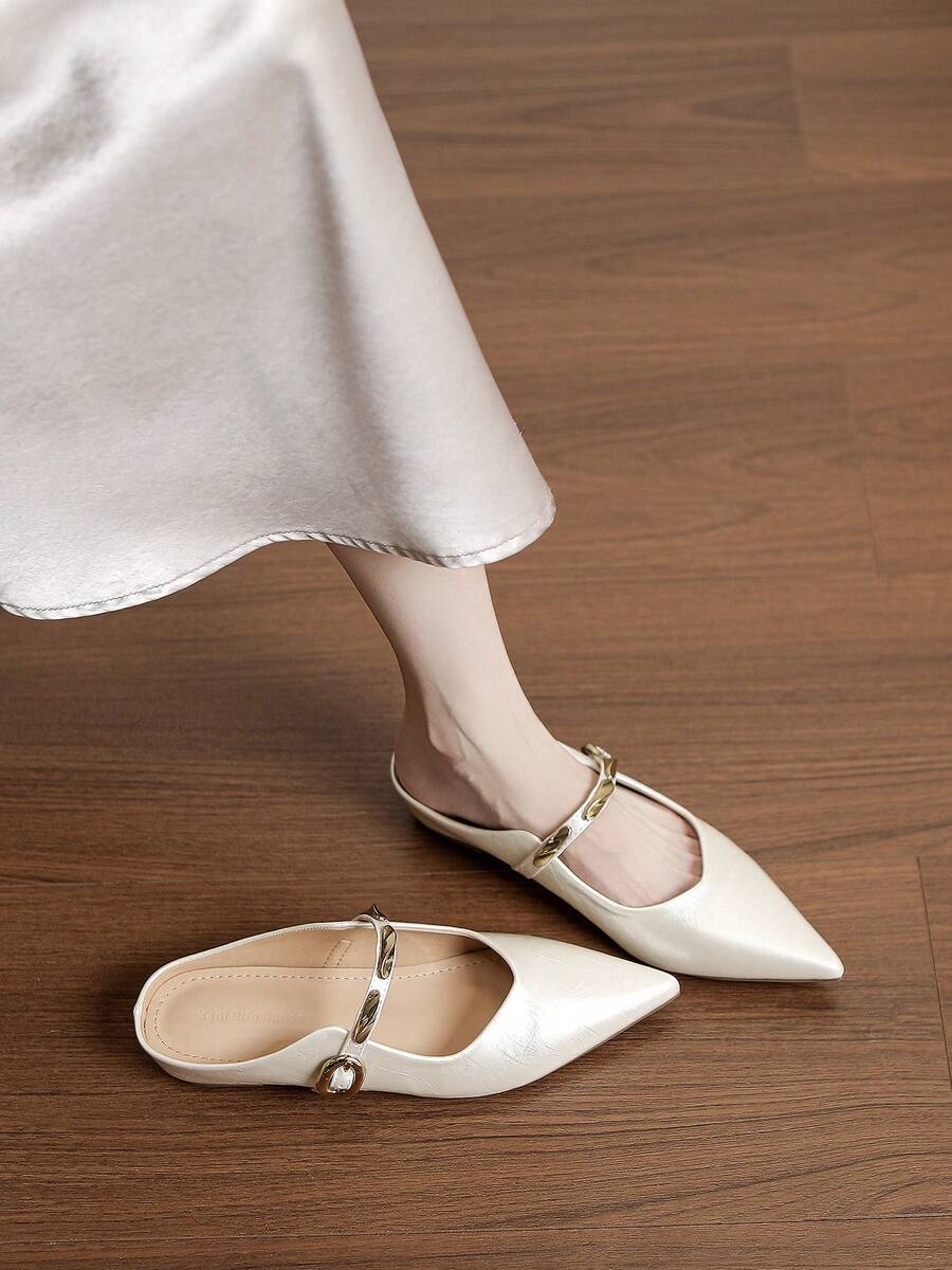 Sepatu Balet Model Prancis Terbaru dengan Ujung Lancip, Dekorasi Logam, dan Hak Wedges 3cm, Sepatu Mule Elegan untuk Berpergian - putih keperakan - View 1
