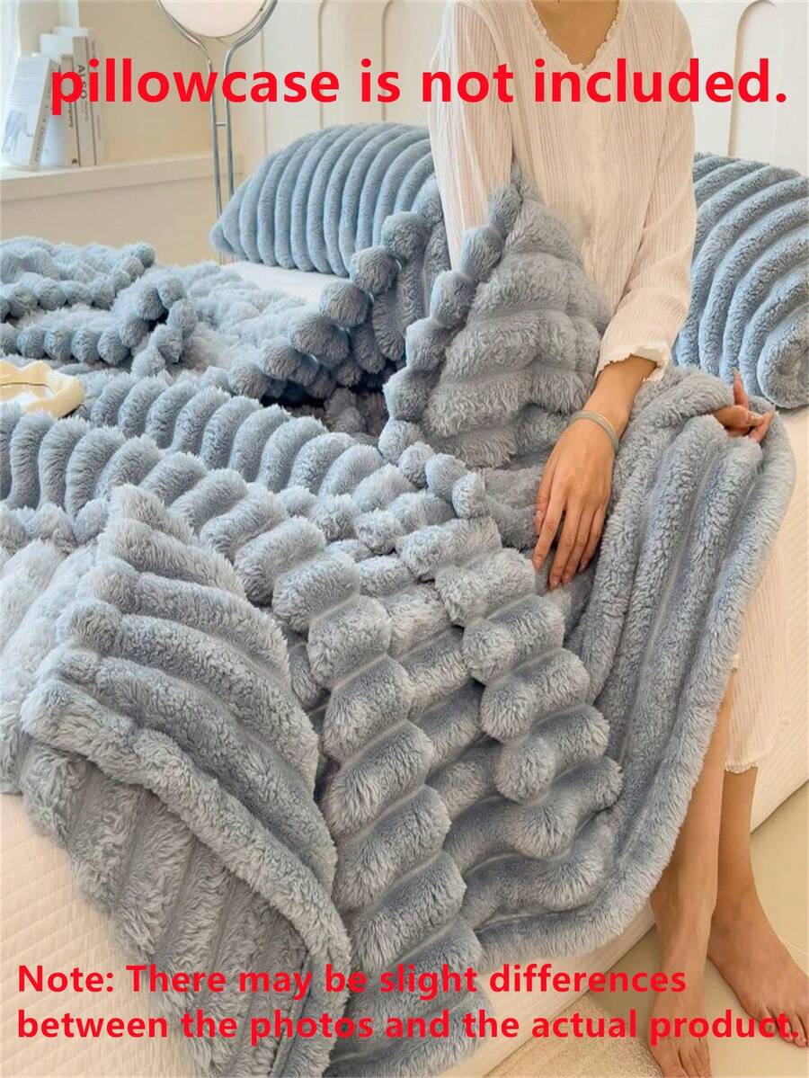 1pc Solid Color Striped Soft Warm Plush Blanket, Room Decor Multi-Functional Throw Blanket, Halloween Decoration Suitable For Bed, Sofa, Travel, Office, Bedroom Decor Home Decor All Seasons Use, Christmas Decoration Halloween Is The Perfect Gift For Friends And Family