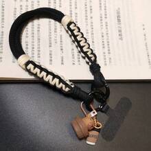 1件裝水豚吊飾手機掛繩 手腕短款卡通可愛編織手繩 戶外旅行登山防丟防盜手繩手機殼掛飾小吊繩附贈夾扣 - 雙編織 - 查看 6