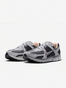 Nike ZOOM VOMERO 5 Men's Cushioned Running Shoes HV5982-001 - Light Grey - View 1