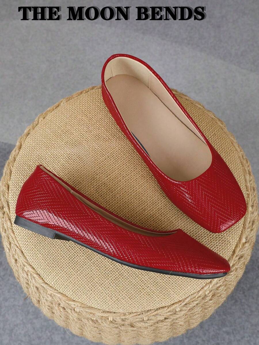 XBYASDF 2026 New Women's Square Toe Flat Shoes, Red Woven Slip-On Ballet Shoes, Comfortable Elegant Office Shoes - Red - View 1