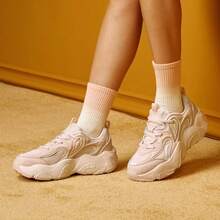 XTEP Women's Lightweight Versatile Breathable Mesh Retro Dad Sneakers Casual Sports Shoes - Pink - View 4