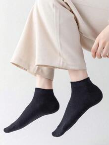 7 Pairs Unisex Pure Cotton Spring/Autumn Solid Color Minimalist Versatile Plus Size Fashion Short Socks - Black - View 3