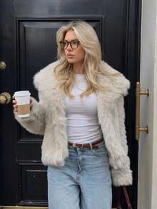 GDDYIN Women's New Winter Solid Color Elegant Luxury Faux Fur Collar Large Collar, Perfect Match For Winter Outfits - Beige - View 2