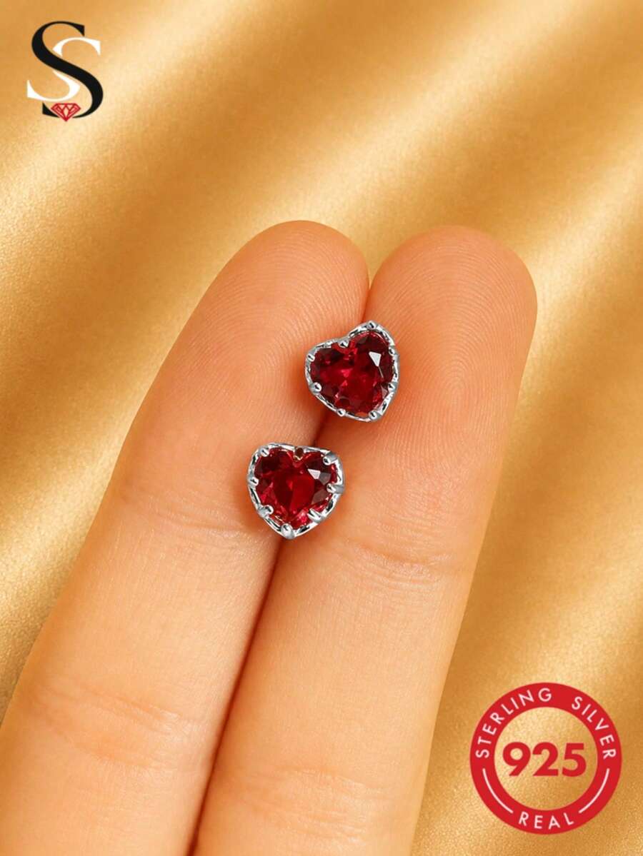 1對925純銀時尚星星耳環，心形鏤空設計，適合女性日常配戴、婚禮、訂婚週年、情人節及其他場合