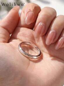 1pc Minimalist Smooth Open Toe Ring, Silver Basic Plain Toe Ring Jewelry, Exquisite Accessory Suitable For Girls Beach Vacation Decoration - Silver - View 3