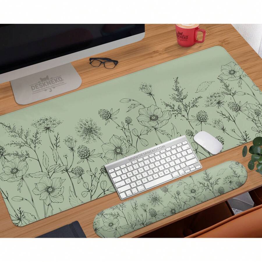 Sage Green Large Floral Mouse Pad, Minimalist Bohemian Style Extended Desk Mat, Cute Simple Soft Wrist Support Mouse Pad - Mouse Pad - View 1