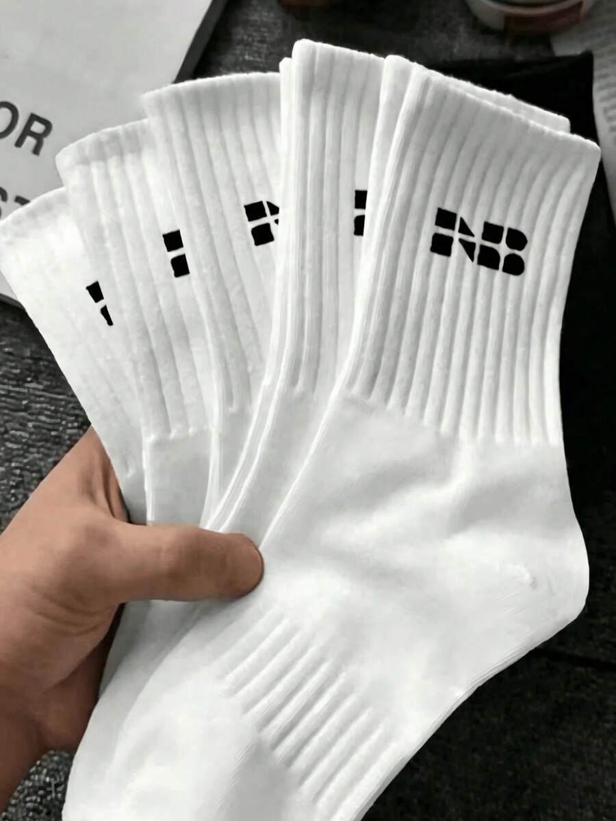 30/20/10/5/1 Pair Unisex Comfortable Sports Socks, Men's Long Socks Suitable For Sports Training, Women's Long Socks Suitable For Casual Business Wear, Soft, Black And White Color, Odor-Resistant, Moisture-Wicking, Breathable, Lightweight And Comfortable, Suitable For Autumn/Winter Season, Classic Versatile Style For Daily Wear And Gifting - Black and White - View 1