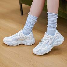 XTEP New Casual Thick-Sole Platform Versatile Women's Sneakers - White/Blue - View 3