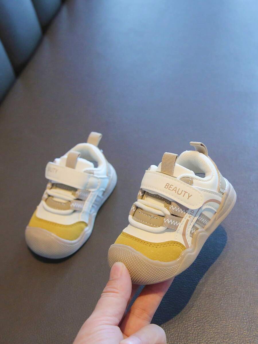 1 Pair Infant Toddler Colorblock Striped Hook And Loop Low-Top Flat Minimalist Sneakers For Daily Wear And Outings [Select By Actual Inner Length In Cm] - Yellow - View 1