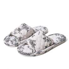 Floral Print Vintage Fabric Patchwork House Slippers, All Season - Black Floral - View 5