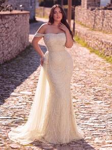 Plus Size Off-Shoulder Sequin Mermaid Gown For Women, Featuring Beaded Detail And Cold Shoulder Sleeves, Ideal For Parties And Special Occasions - Champagne - View 4