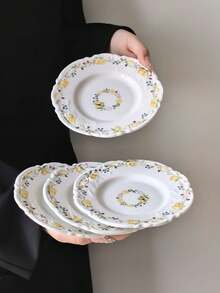 1pc/4pcs Berry Lemon Ceramic Dinner Plate, 6-Inch Exquisite Modern Ins Style French Handmade Painted Dining Plate, Cute Design Storage Plate, Multi-Functional Storage, Ceramic, Dishwasher - Multicolor - View 2