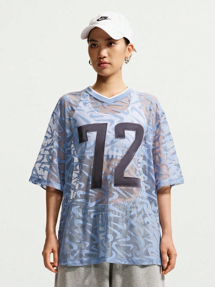 Nike Women's AS W NK CHILL WVN LACE JERSEY Short Sleeve T-Shirt Knit Collarless Short TIM8388-486 - Baby Blue - View 1