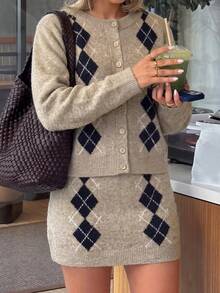 VIBEWAVE Argyle Jacquard Knit Cardigan & Dress 2 Pieces Set, Loose Vintage Preppy Style Knit Outfit, Autumn/Winter - Brown - View 5