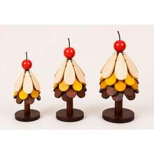 Wooden Christmas Tree Coaster Set With Yellow Star Topper, Heat-Resistant Leaf-Shaped Drink Coasters With Base, Mini Christmas Tree Desktop Decor, 2-In-1 Home & Office Desk Ornament, Unique Christmas Housewarming Gift - View 4