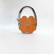 1pc Elegant Four-Leaf Clover White Design Foldable Handbag Hook - Fashionable Aluminum Alloy Wallet Table Hook, Decorated With Heart-Shaped Flower, Portable Metal Purse Stand, Suitable For Fashion Accessory Enthusiasts - Multicolor - View 23
