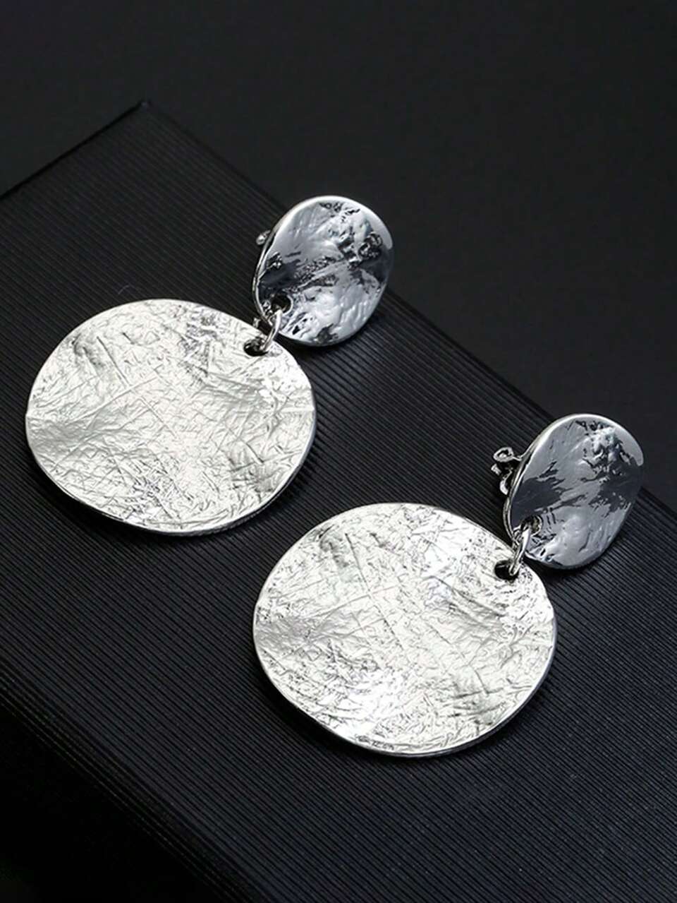 Asymmetrical Textured Round Pendant Clip-On Earrings