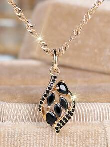 Gold-Plated Black Marquise Zirconia Leaf Pendant Wedding Necklace, Vintage Hollow Black Cubic Zirconia Leaf Bridal Jewelry, Wedding Party Gift - Black - View 1