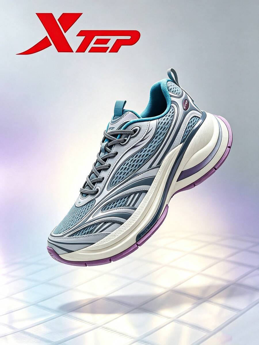 XTEP Sepatu Atletik Kasual Pria - Putih Teh/Hitam Gelap/Biru Tenang - View 1