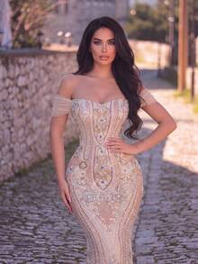 Elegant Off-Shoulder Mermaid Gown With Beaded Tulle, Suitable For Weddings, Red Carpet And Formal Evenings - Baby Pink - View 7