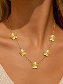 Minimalist Stainless Steel Butterfly Pendant Necklace For Women, Suitable For Daily Wear/Commuting - Yellow Gold - View 5