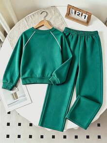 2pcs Kids DTG Alpha Chi Omega Letter Print Tracksuit, Raglan Sweatshirt & Contrast Piping Wide Leg Pants Set - Green - View 3