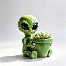 Funny Alien Handheld Flower Pot Decor, Unique Sci-Fi Garden Decoration, Weather-Resistant Outdoor Decor, Suitable For Balcony And Yard Landscape - A - View 4