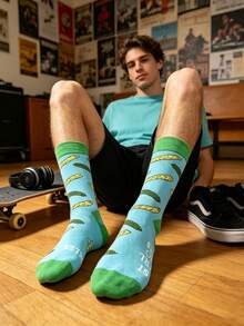 1 Pair Men's Light Blue Base With Green Contrast Trim Pickle Print Mid-Calf Socks, American Street Style, Suitable For Skateboarding/Daily Wear/Fun Gift - Multicolor - View 3